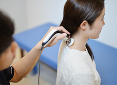 西宮市 鳴尾ぴっと骨盤整体院：ハイボルト治療の写真