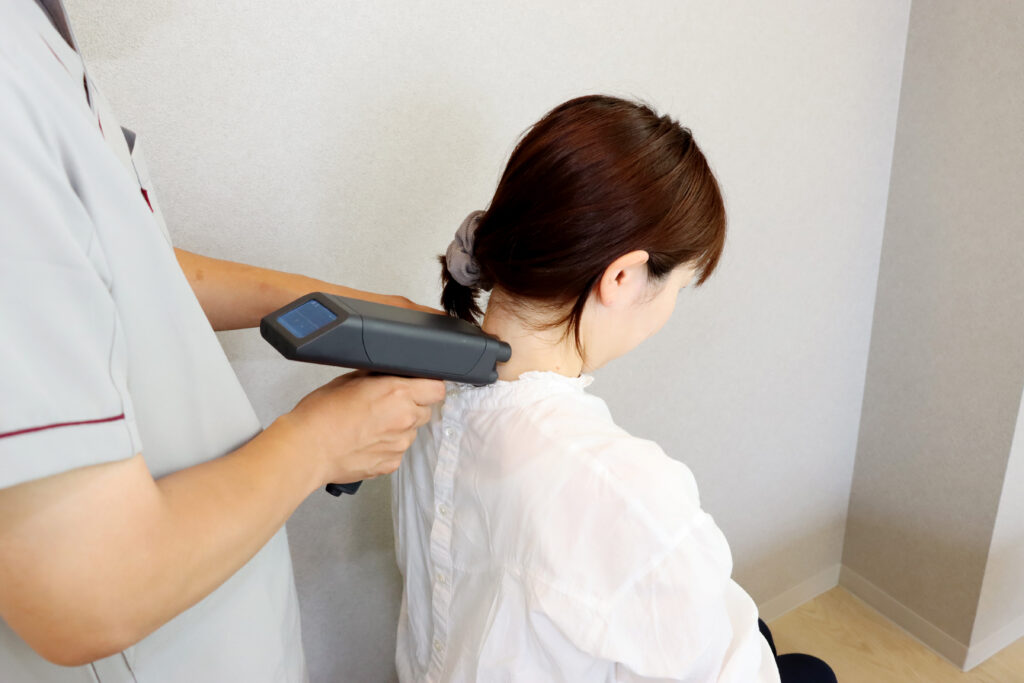 更年期の頭痛は「骨盤」と「姿勢」を整えることが近道